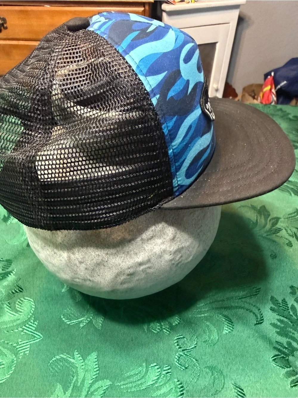 Vans Blue Flame Pattern Snapback Hat with Black Brim skater hat surfer hat.